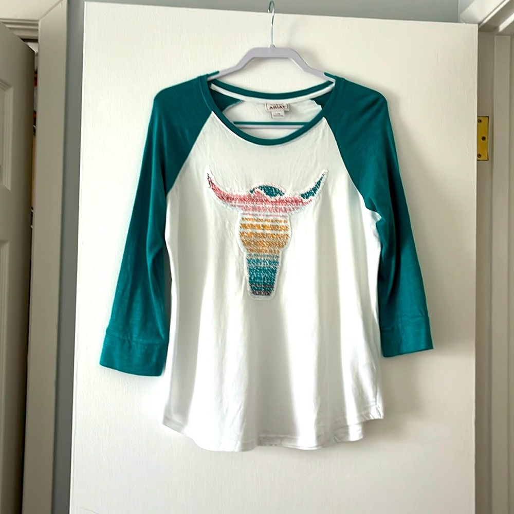 Ariat Reverse Sequin Steer Head T-Shirt Sz. Large